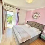Last Chance, Brac Apartament Povlja (Brac)