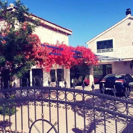 Apartman Last Chance, Brac Povlja (Brac)