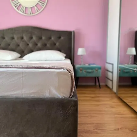 Apartman Last Chance, Brac *