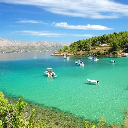 Last Chance, Brac Apartman *